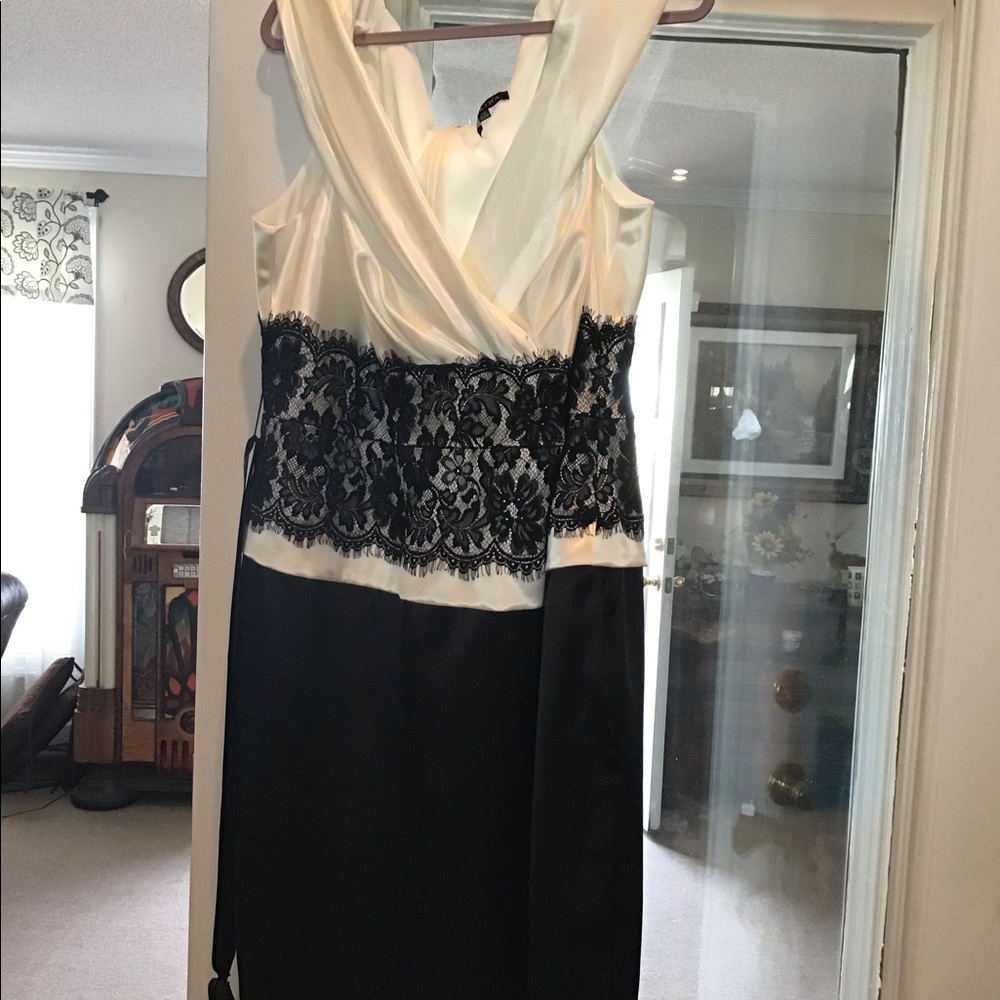 Knee length dress
